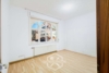 Eleganter Altbauklassiker – Wohnen mit Charme und Höhe - Schlafzimmer
